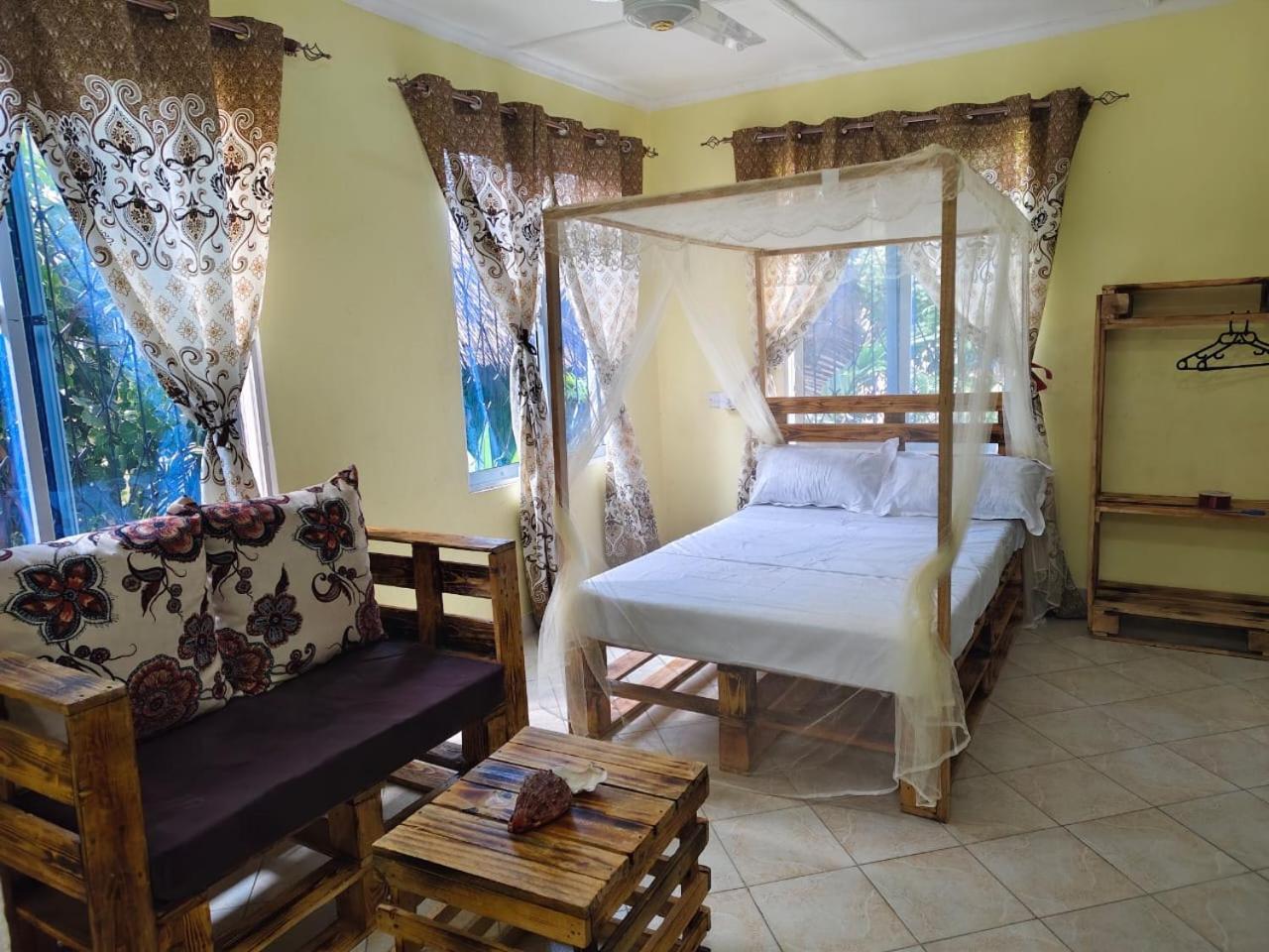Mount Zion Guest House, Mtwapa Mtomondoni Mombasa Eksteriør bilde