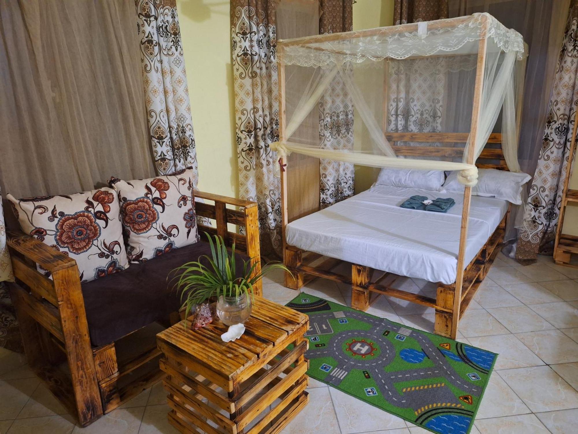 Mount Zion Guest House, Mtwapa Mtomondoni Mombasa Eksteriør bilde